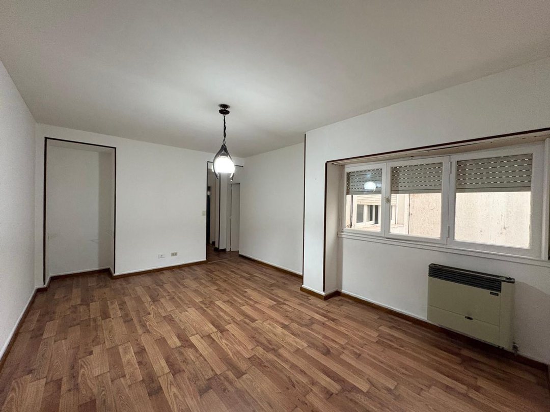 VENTA DEPTO 4 AMBIENTES LA PERLA