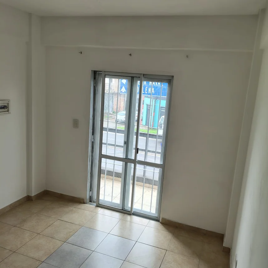 Departamento de 2 ambientes en alquiler en La Plata, Avenida 122 Entre 42 Bis y 43 500, foto 5