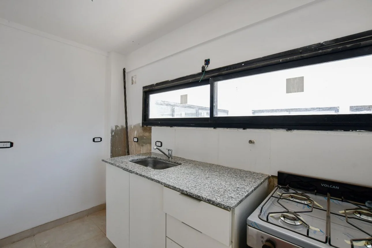 Monoambiente en venta la plata con balcon, foto 5