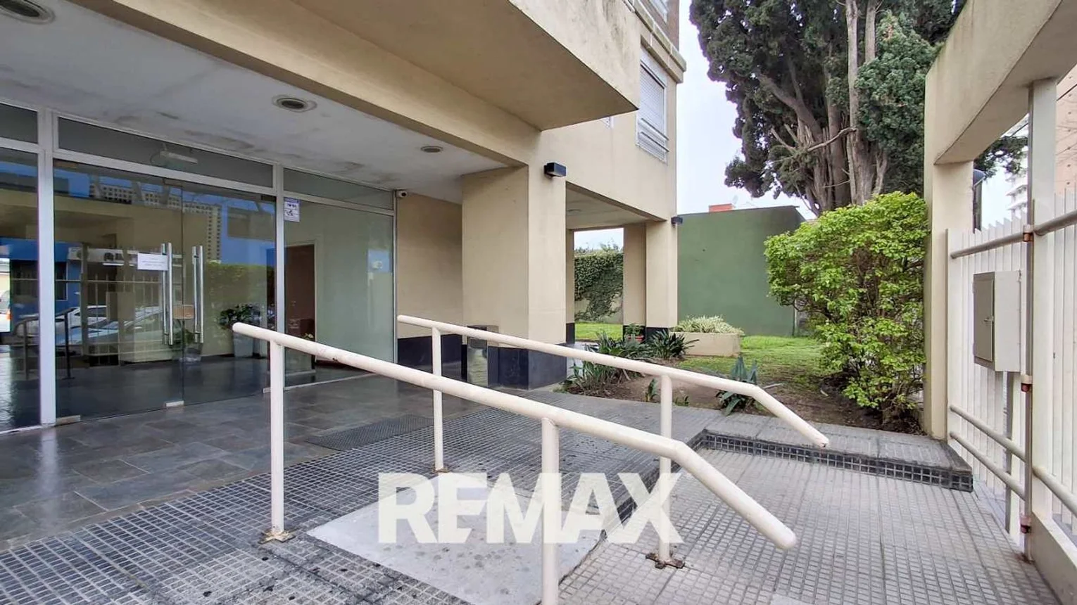 Dúplex en venta en Pilar, foto 4