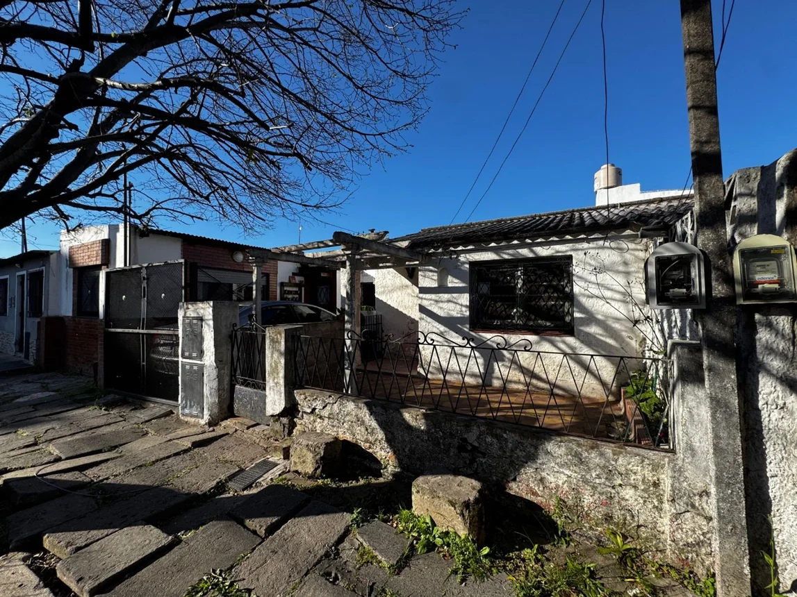 Casa en venta en San Andrés, Calle 15 3900