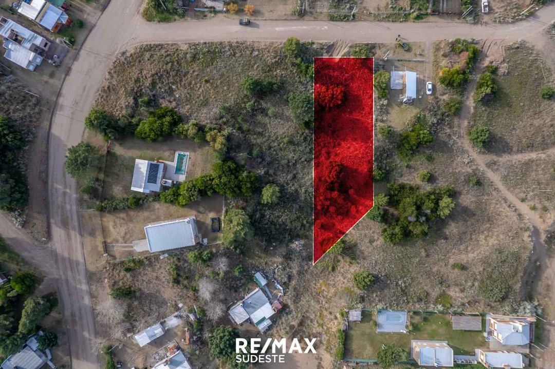 LOTE AMPLIO LOTE ENBARRIO DUFAUR  ZONA ESTRATEGICA