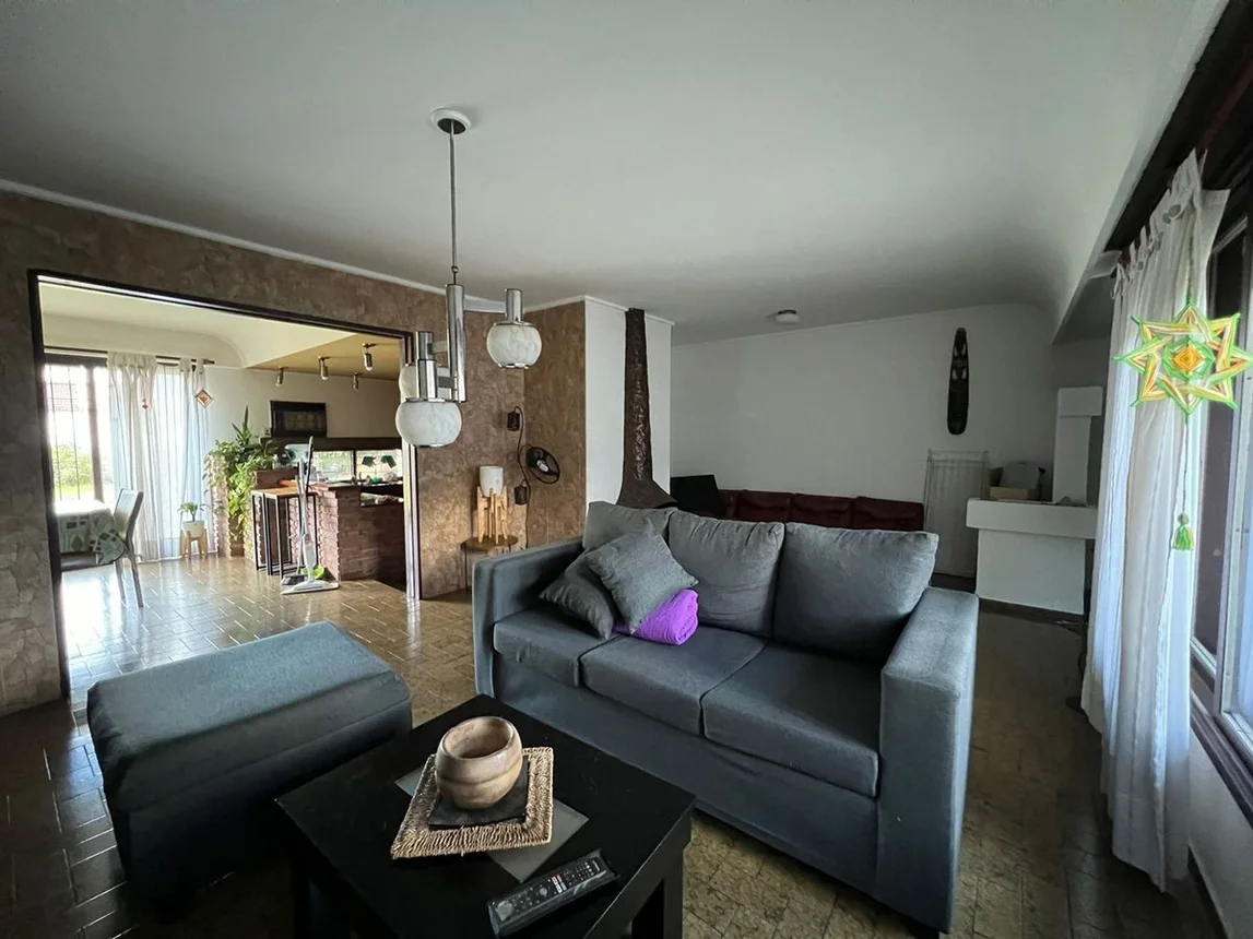 Casa en venta en Castelar, foto 4