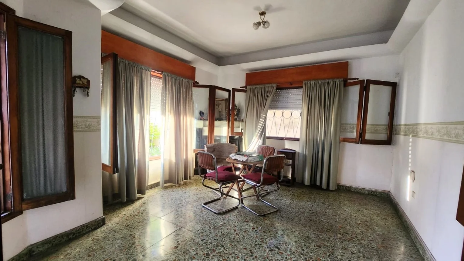 Casa de 3 ambientes en venta en José C. Paz, Calle Coronel Arias 1900