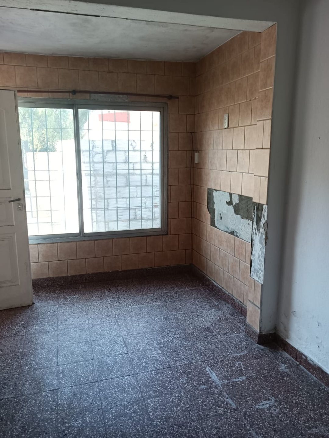 ALQUILER PH 2 AMBIENTES BILLINGHURST SAN MARTIN