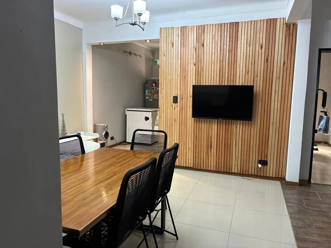 Casa dúplex en venta en Hurlingham, foto 3