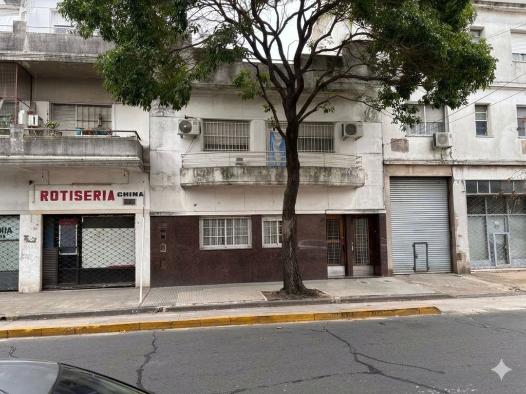 VENTA PH 5 AMBIENTES EN PARQUE CHACABUCO