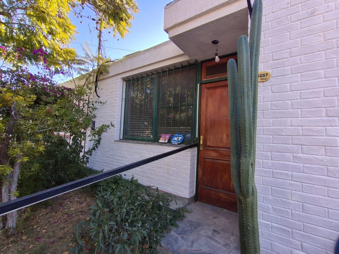 Casa en venta en Godoy Cruz