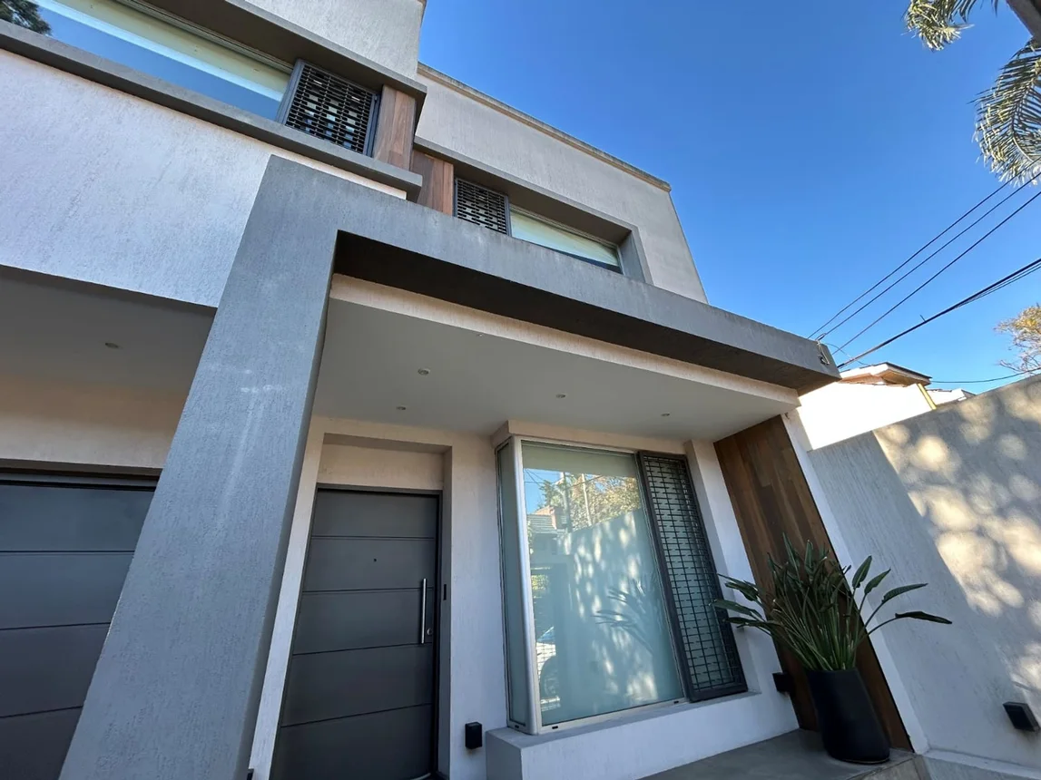 Casa en venta en Ramos Mejía, foto 2