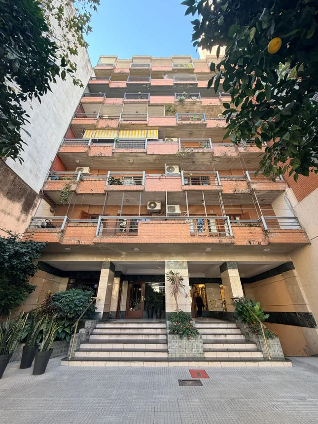 Departamento de 4 ambientes en venta en San Miguel de Tucumán, Santa Fe 300, foto 2