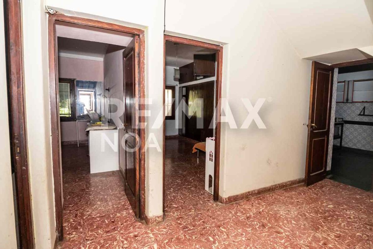 CASA 4 DORMITORIOS VENTA CON COCHERA MACROCENTRO - foto 5