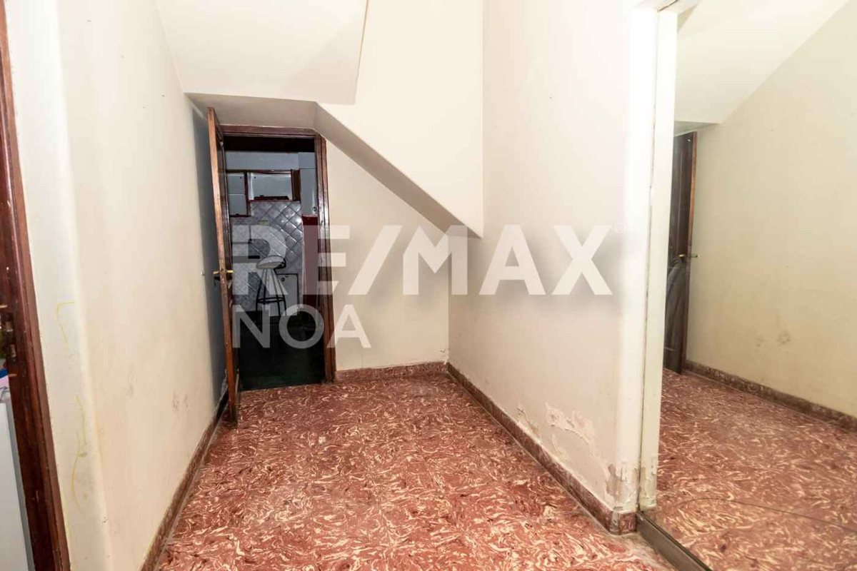 CASA 4 DORMITORIOS VENTA CON COCHERA MACROCENTRO - foto 6
