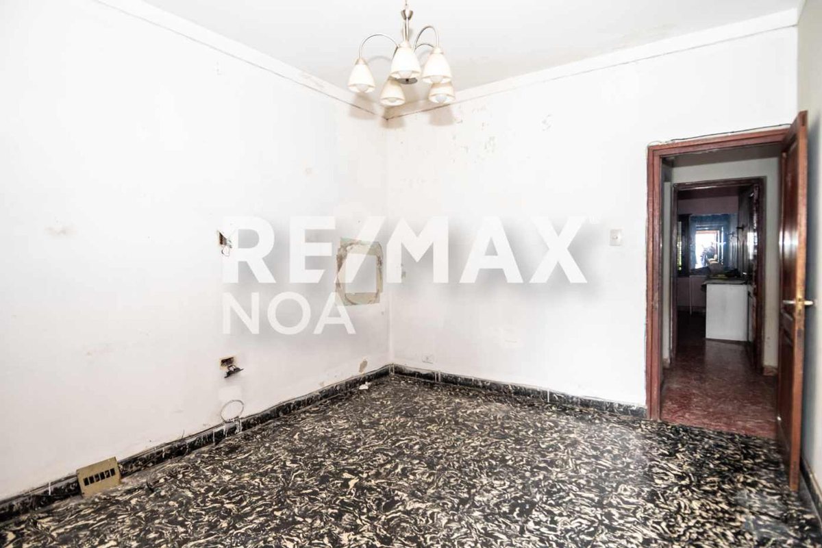 CASA 4 DORMITORIOS VENTA CON COCHERA MACROCENTRO - foto 3