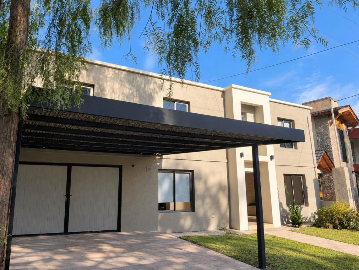 Casa de 6 ambientes en venta en Guaymallén, Cochabamba 4500, foto 3