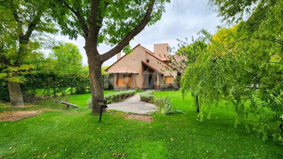 ALQUILER CASA | RINCÓN CLUB DE CAMPO | NEUQUÉN
