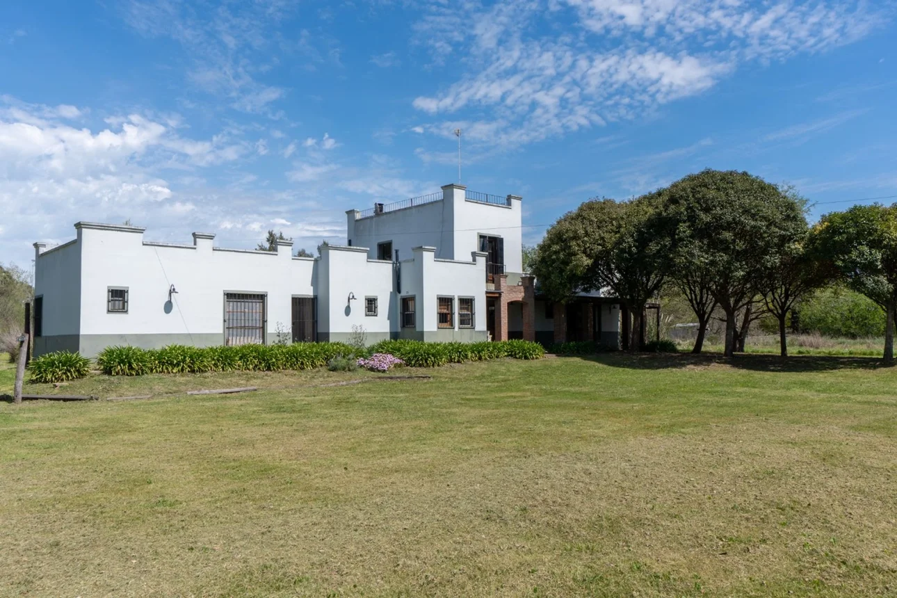 Casa en venta en City Bell, 152 Entre 458 y 467 0
