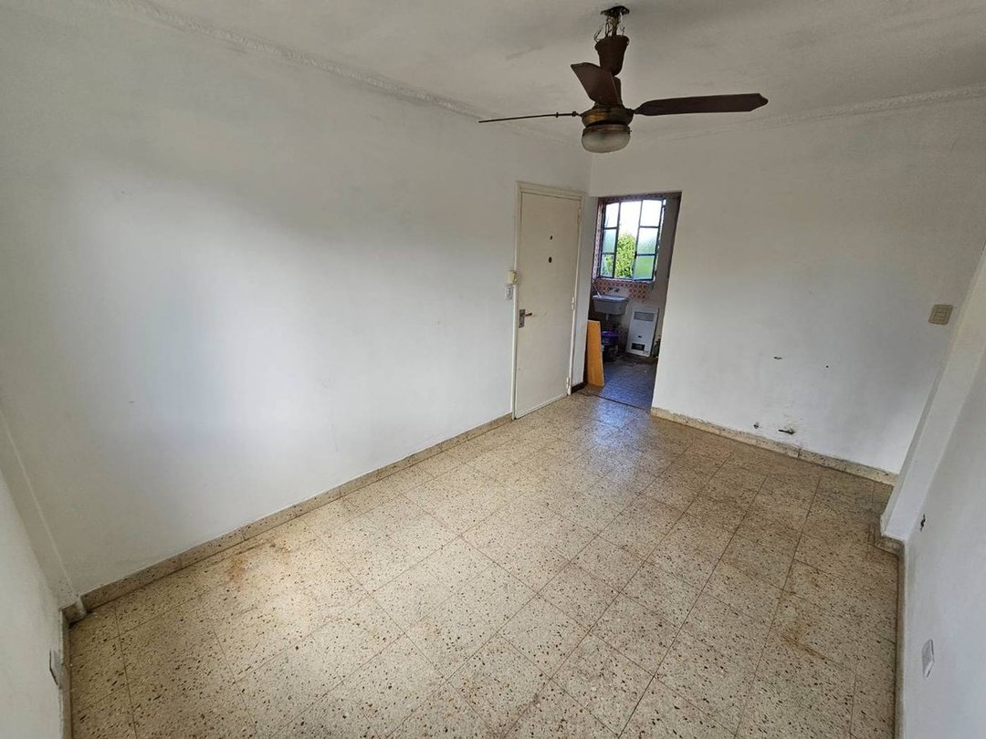 VENTA DEPARTAMENTO 3 ambientes- OLIVOS (reservado)