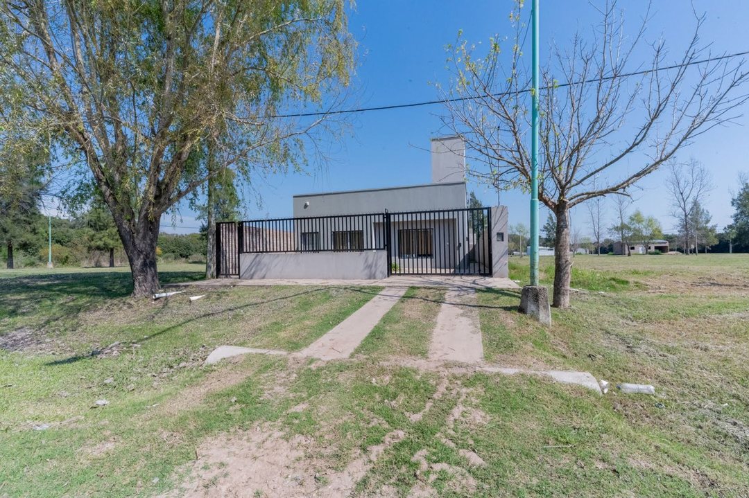Casa moderna de 2 Dor- M. Vera