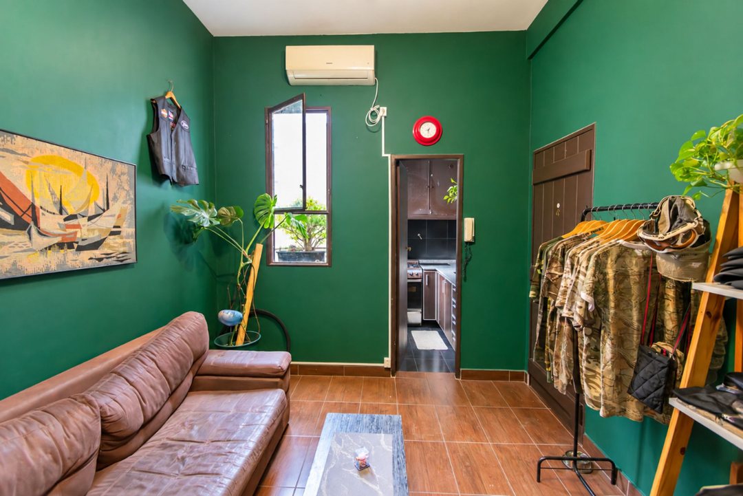 VENTA 2 AMBIENTES BARRIO NORTE 2DO PISO X ESCALERA
