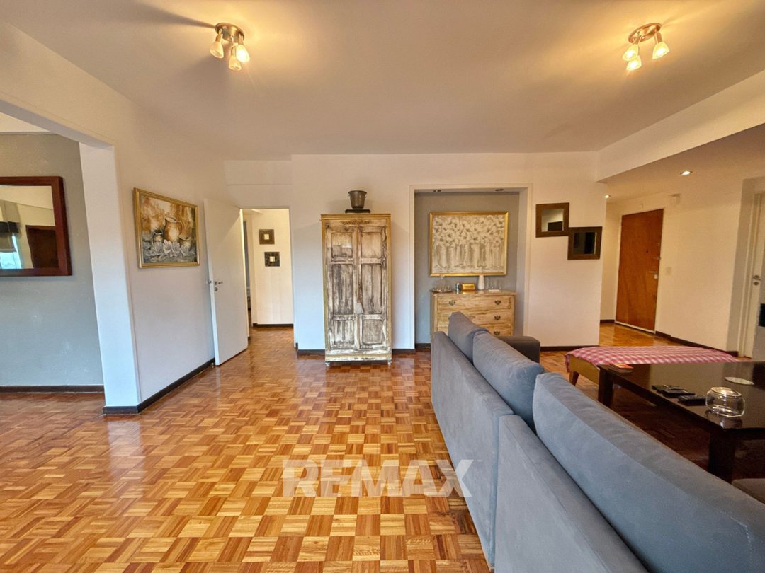 VENTA DEPTO 4 AMB CON DEPENDENCIA PILAR CENTRO