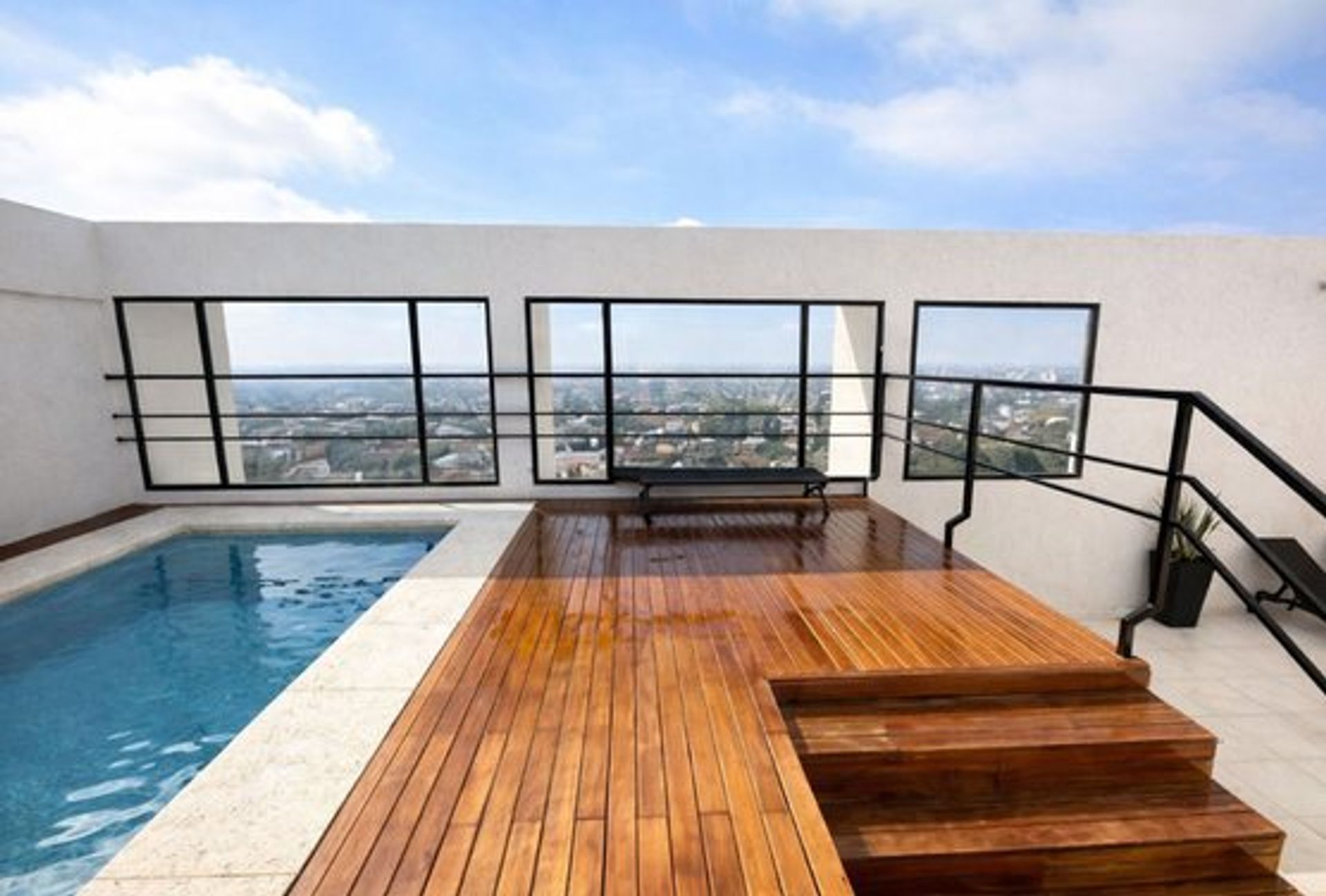 VENTA DEPTO 3 AMBIENTES BERNAL CENTRO