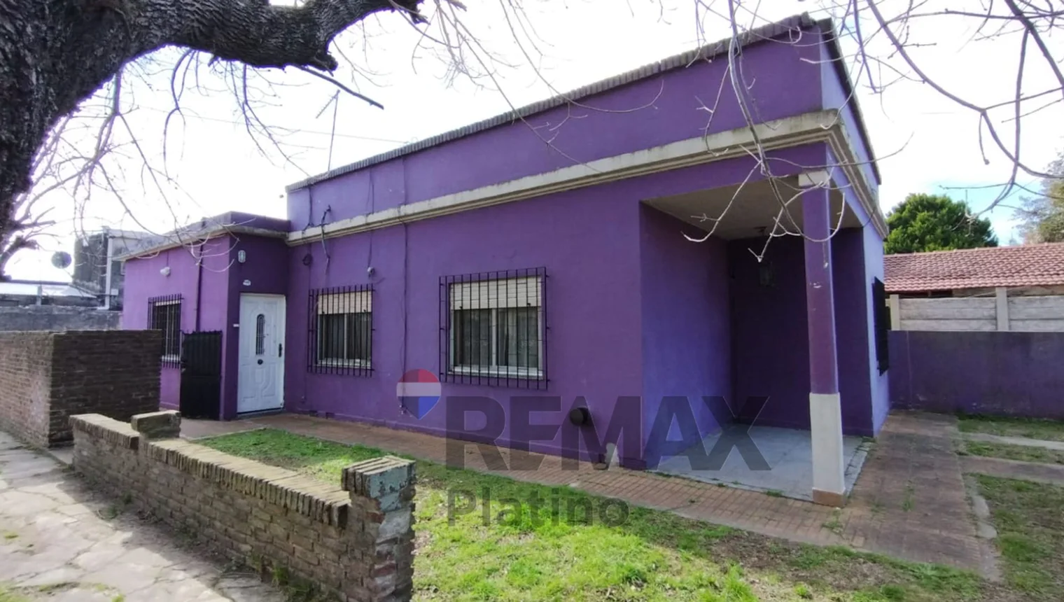 Casa de 3 ambientes en venta en Hudson, Calle 64 6400