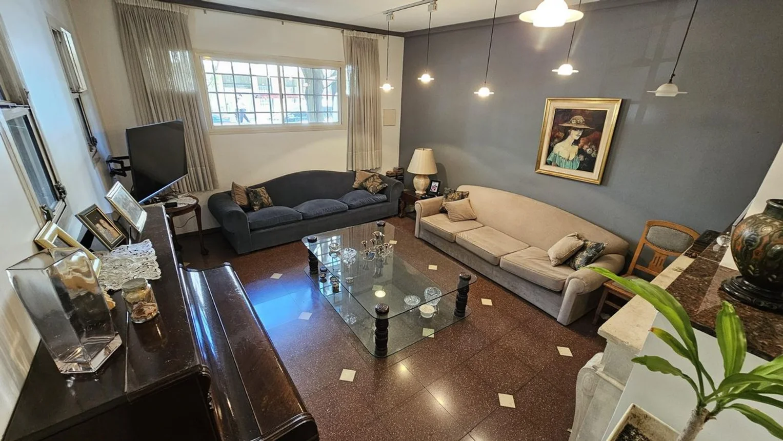 Casa en venta en Coghlan, foto 2