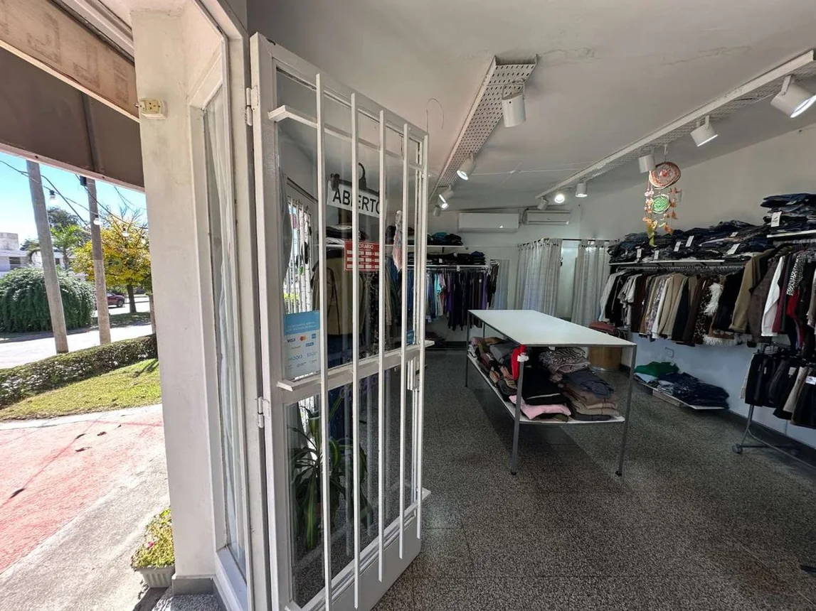 Casa de 8 ambientes en venta en Villa Carlos Paz, Avenida Ramón J. Cárcano 3000, foto 4
