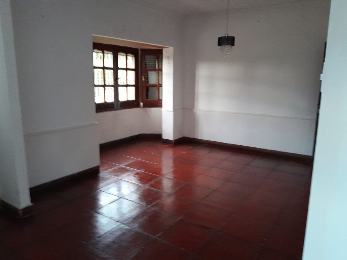 CASA 3 DORM + DEPTO 2 DORM VENTA  SAN LORENZO - foto 9