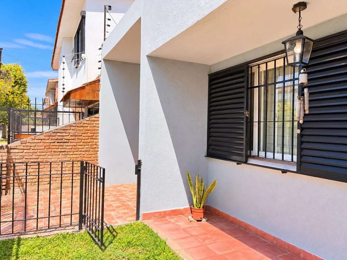 PH de 4 ambientes en venta en Quilmes, Melvin Jones 1600, foto 3