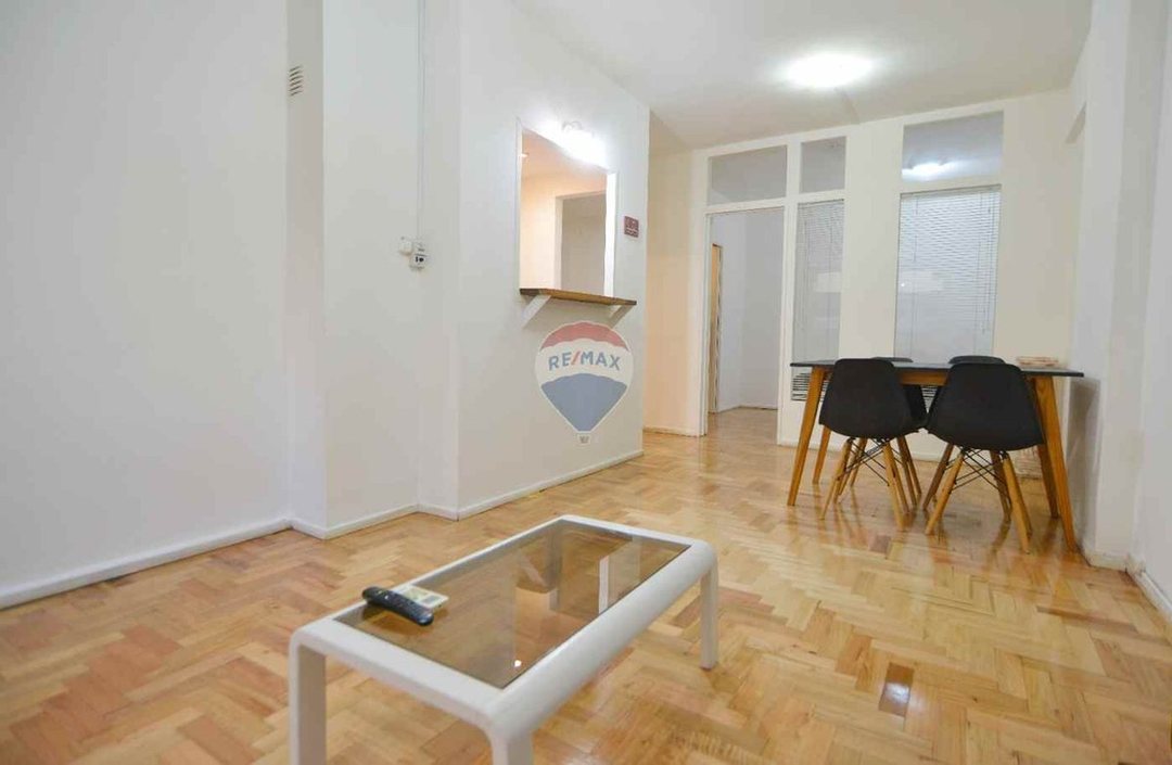 VENTA MONOAMBEINTE EN RECOLETA , 33 M2
