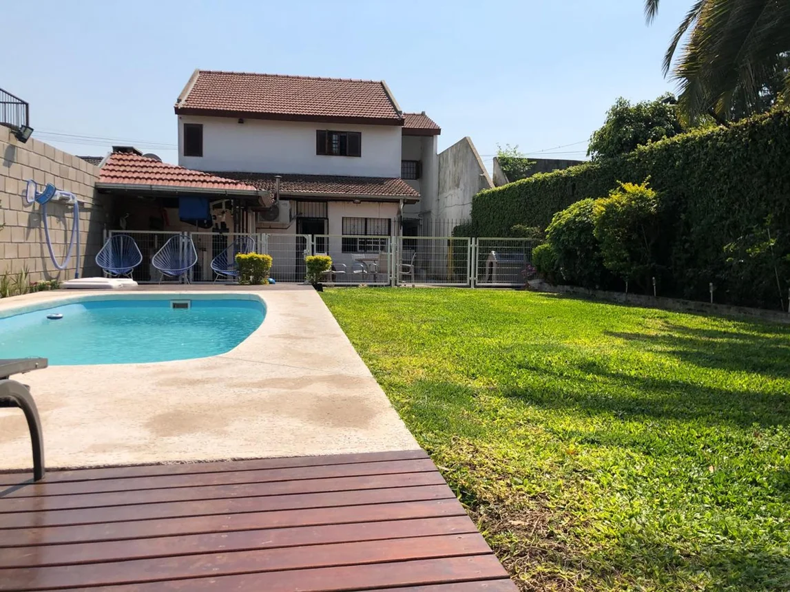 Casa de 5 ambientes en venta en Ituzaingó, Andalgalá 900