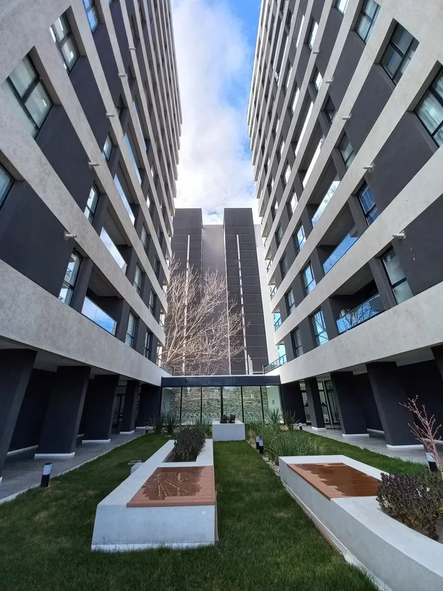 Departamento de 5 ambientes en venta en Neuquén, San Juan y Monseñor D´andrea 1100