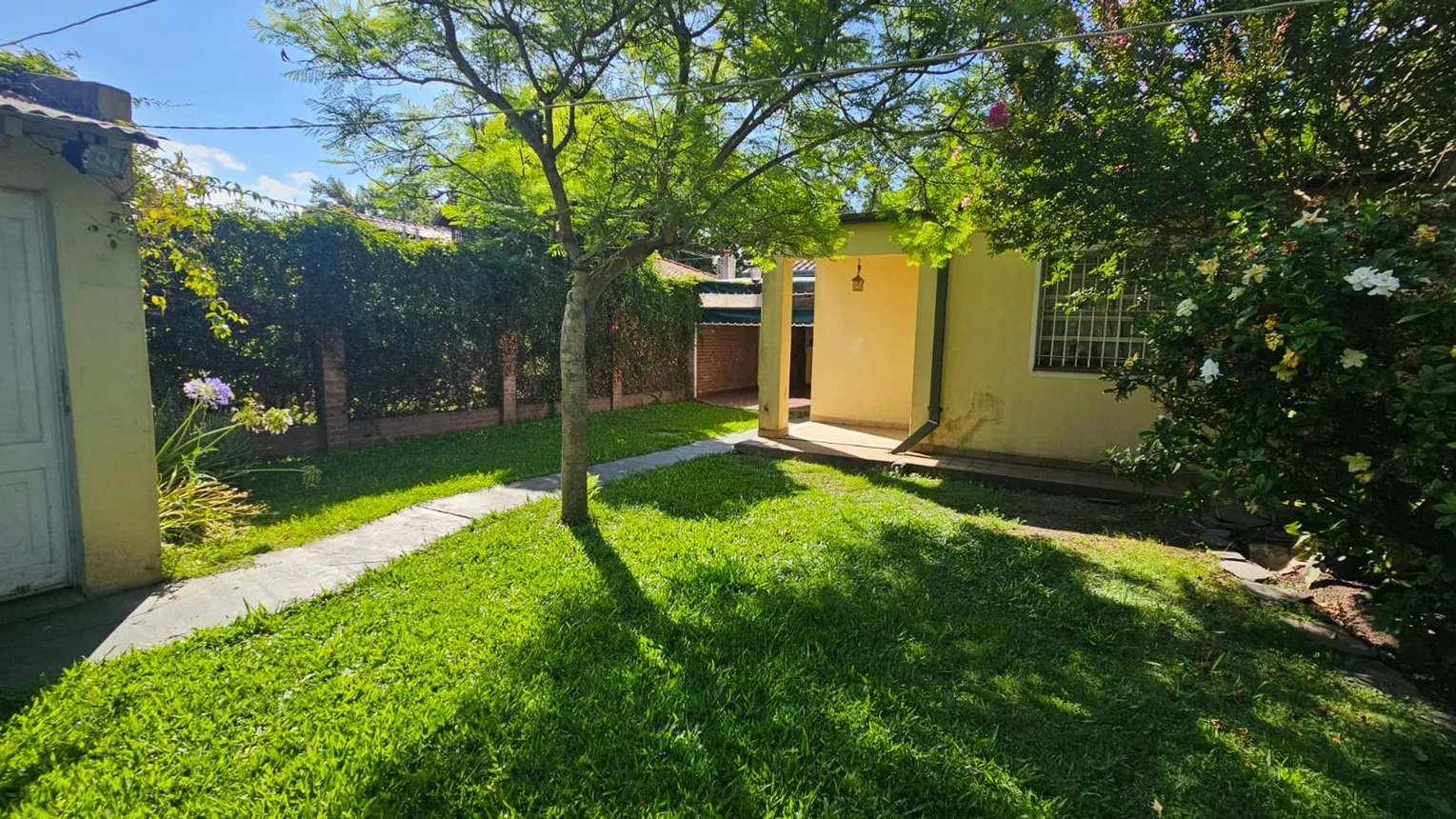 Casa de 4 ambientes en venta en Monte Grande, Doctor Emilio Cardeza 300, foto 2