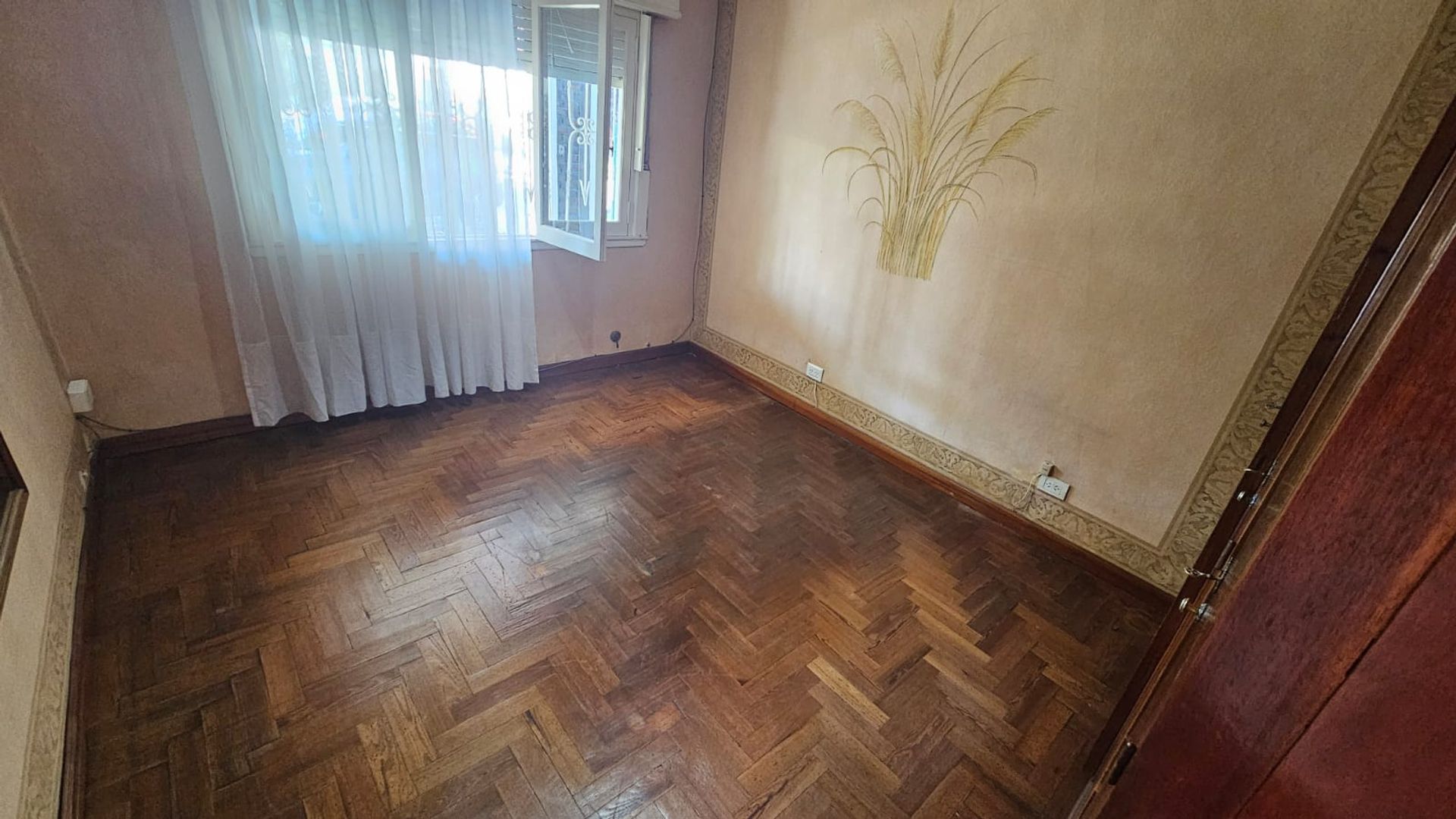 Foto 11 — CASA 4 AMBIENTES EN VENTA MONTE GRANDE CENTRO