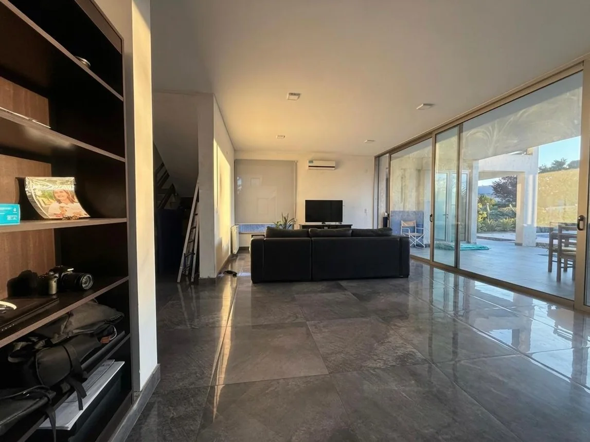 Casa en venta en Guaymallén, foto 3