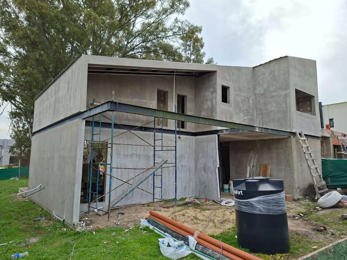 Casa en venta en Pilar