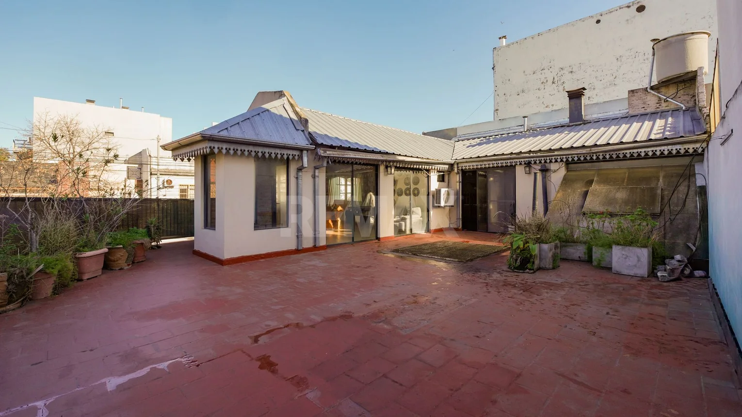 Casa dúplex de 4 ambientes en venta en Vélez Sarsfield, Cervantes 1200, foto 2