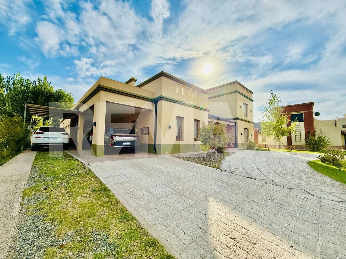 Casa en venta en Neuquén, foto 4