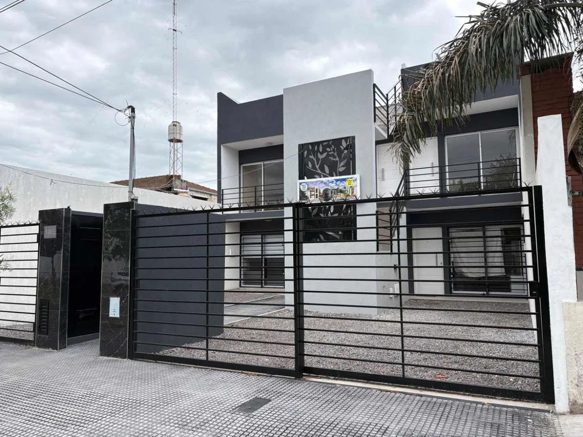 PH de 2 ambientes en venta en Morón, Avelino Palacios 1400, foto 4