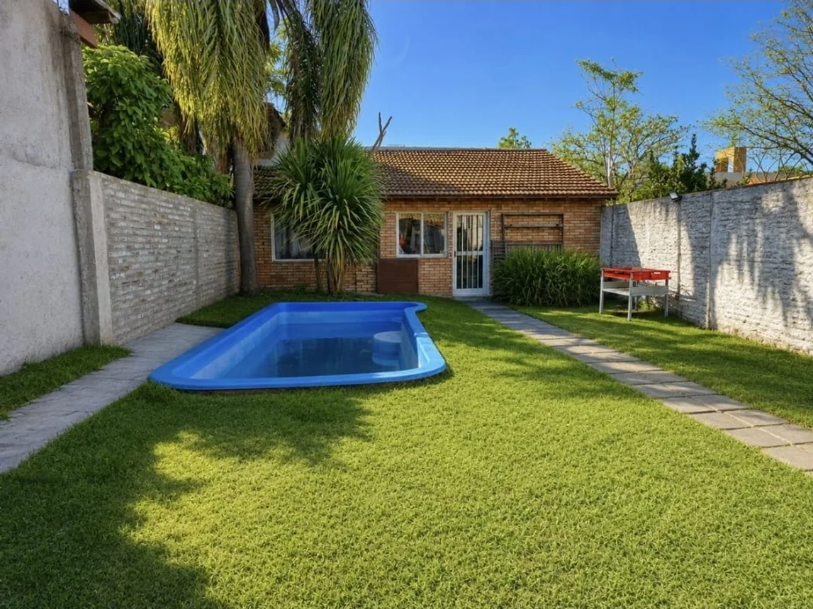 Casa en venta en Ituzaingó, foto 3