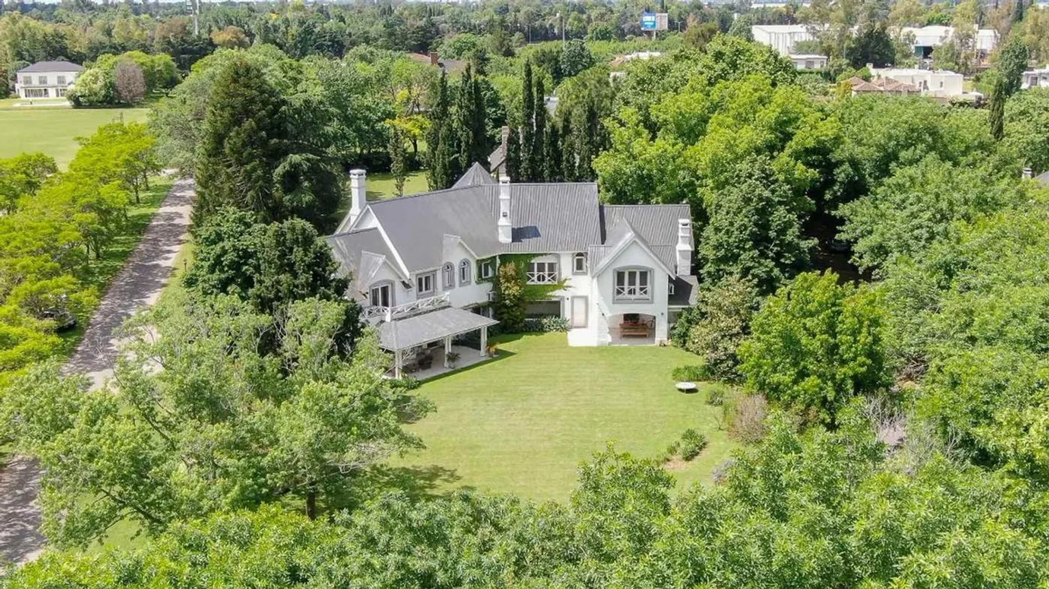 Casa en venta en Manuel Alberti