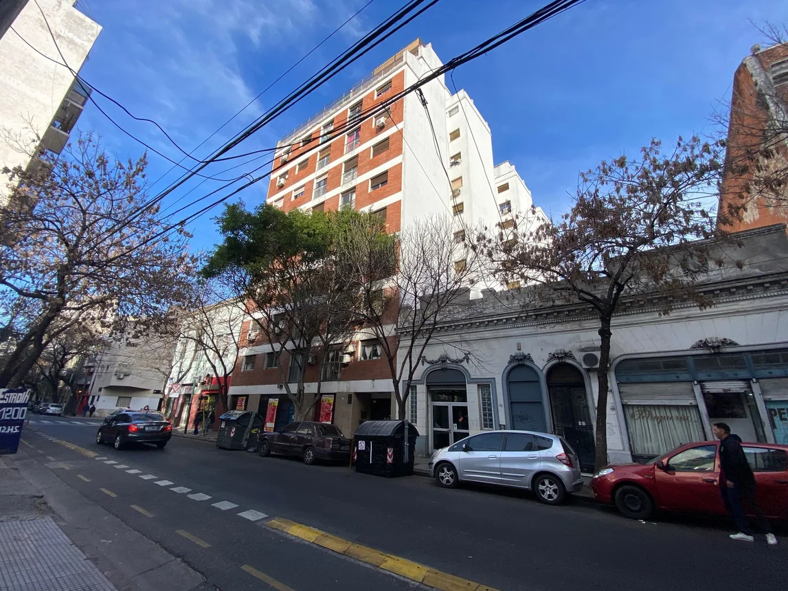 Departamento de 2 ambientes en alquiler en Balvanera, Adolfo Alsina 2000, foto 2