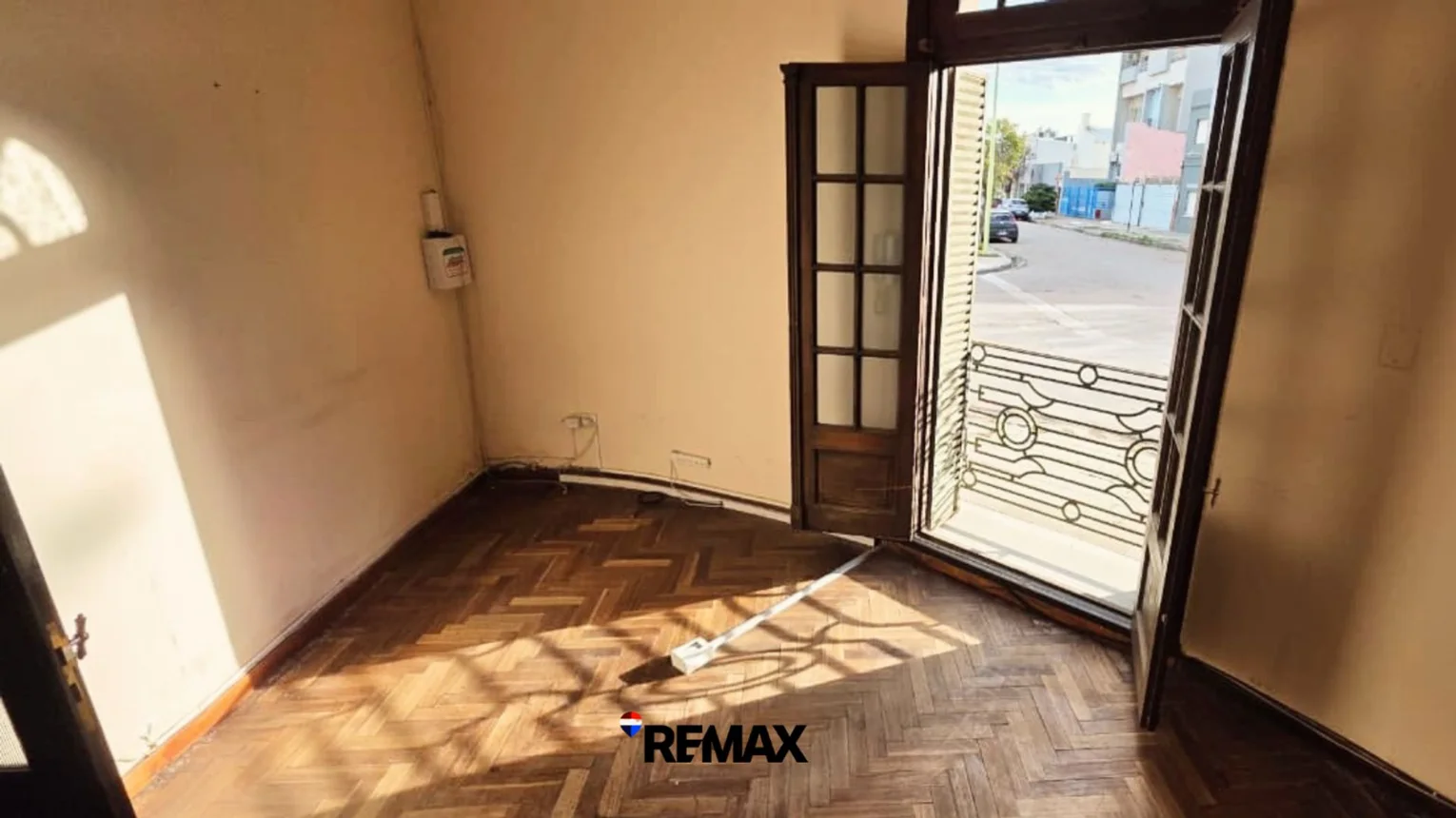 Casa de 7 ambientes en alquiler en Bahía Blanca, Tucumán 200, foto 4