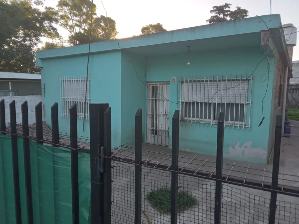 Casa de 3 ambientes en venta en José C. Paz, Martin Coronado 2200