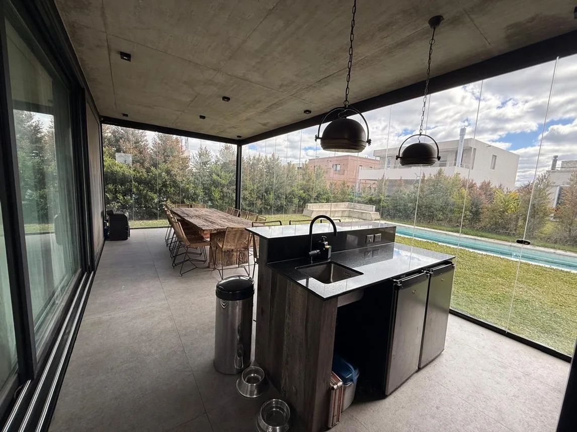 Casa de 5 ambientes en venta en Nordelta, Carpinchos 300, foto 3