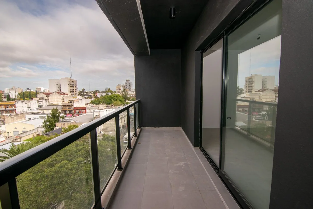Departamento de 2 ambientes en venta en Caseros, Doctor Amadeo Sabattini 4600