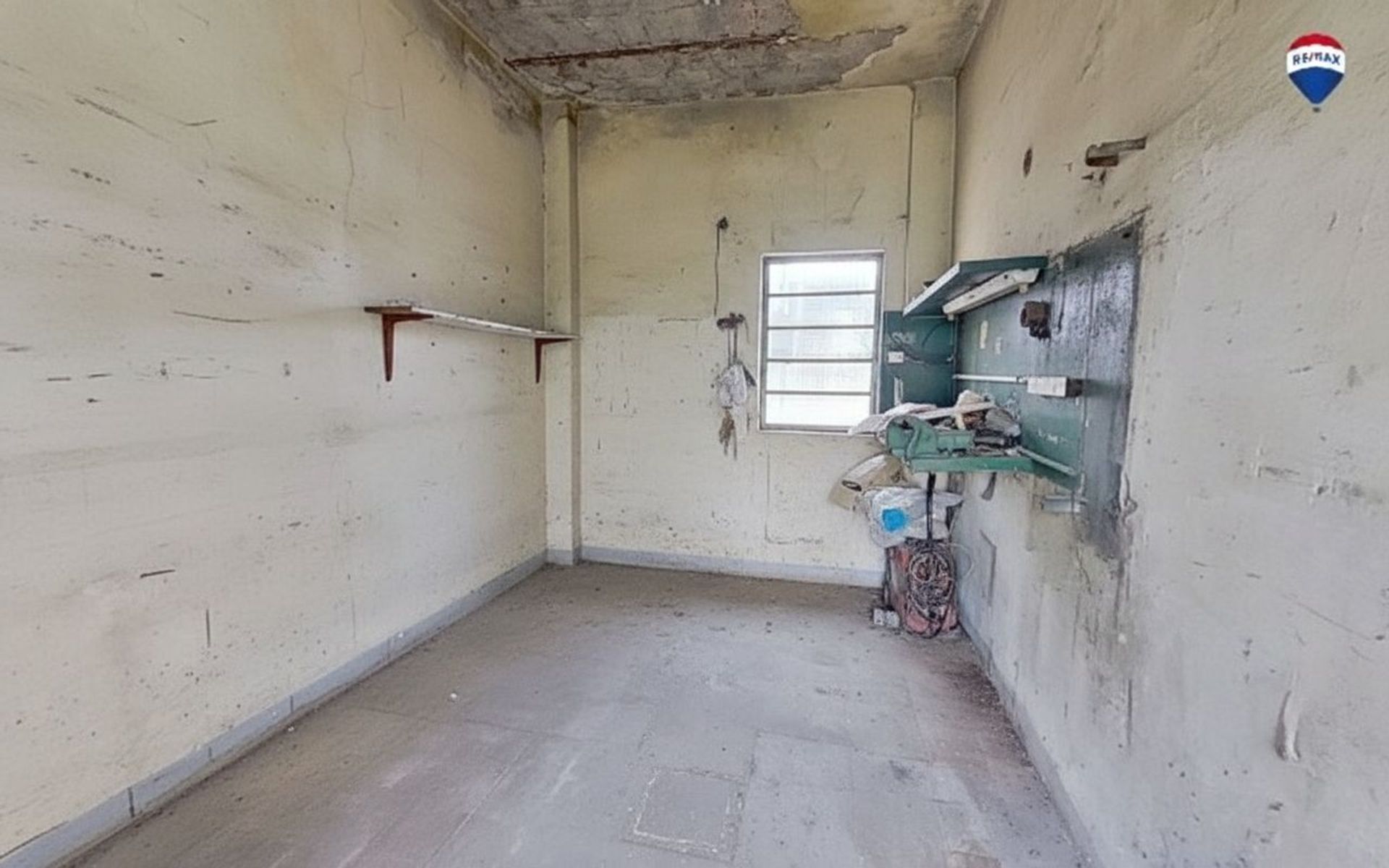 Foto 14 — VENTA CASA 4 AMB CASTELAR A RECICLAR LOTE PROPIO