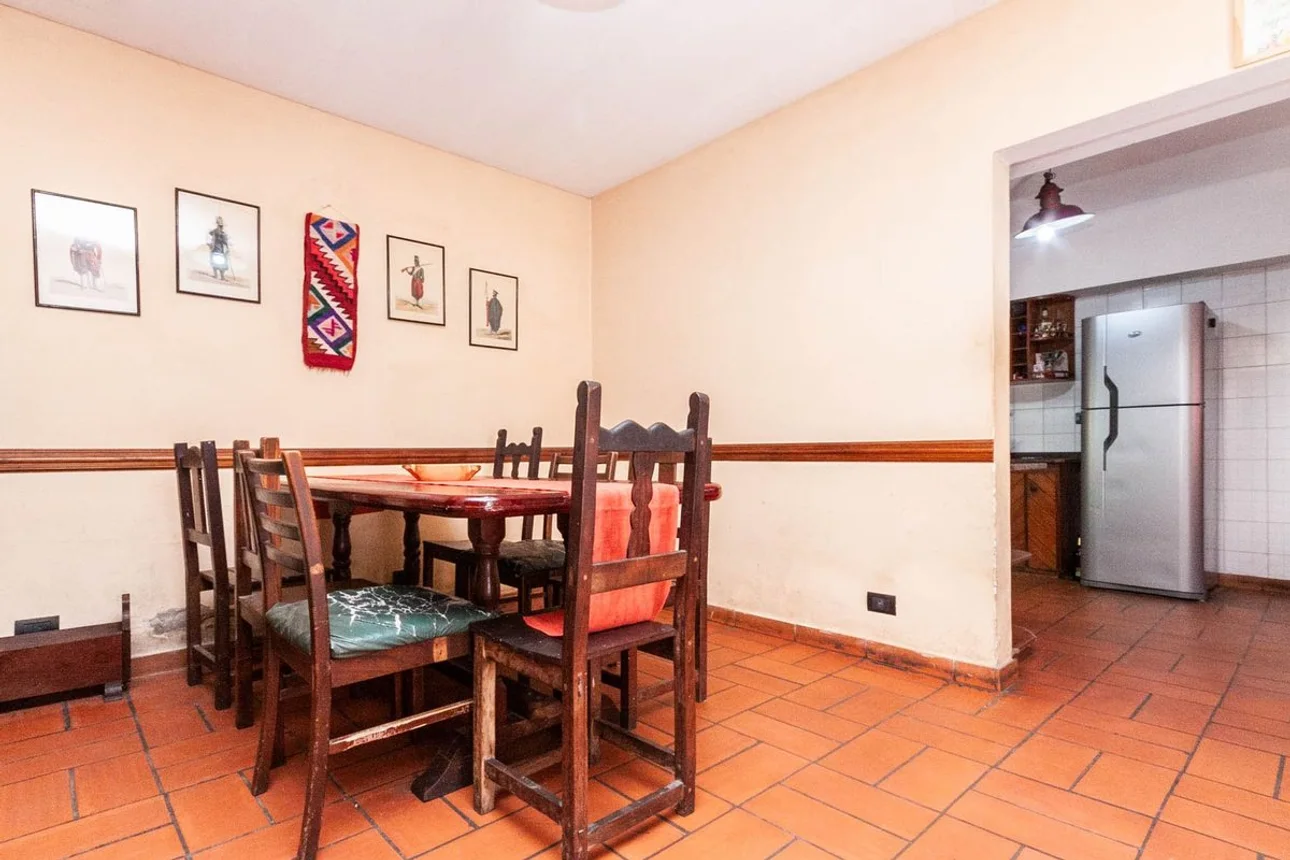 Casa de 5 ambientes en venta en Remedios de Escalada, Enrique del Valle Iberlucea 4300, foto 2