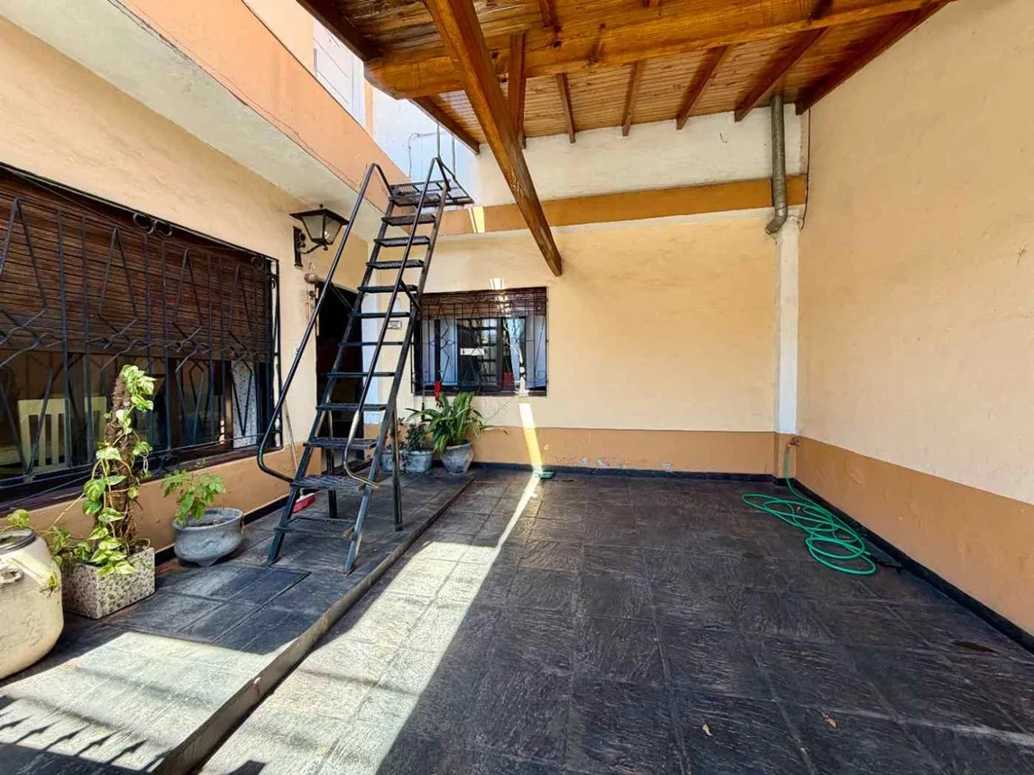 Casa de 4 ambientes en venta en Villa Sarmiento, Doctor Saturnino Segurola 1300, foto 5